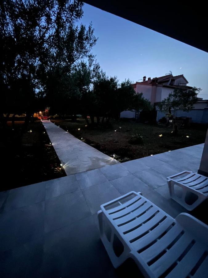 Apartman Oliva Zára Kültér fotó