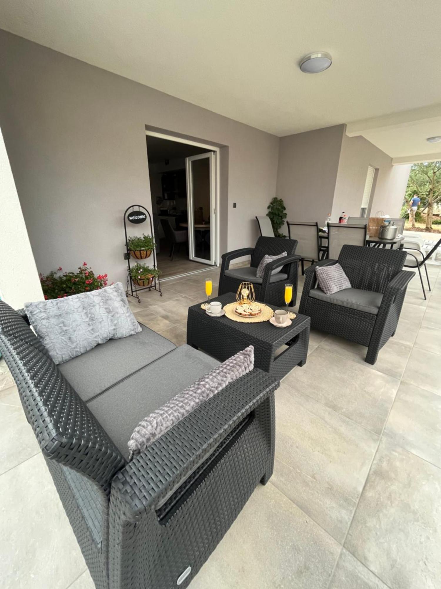 Apartman Oliva Zára Kültér fotó